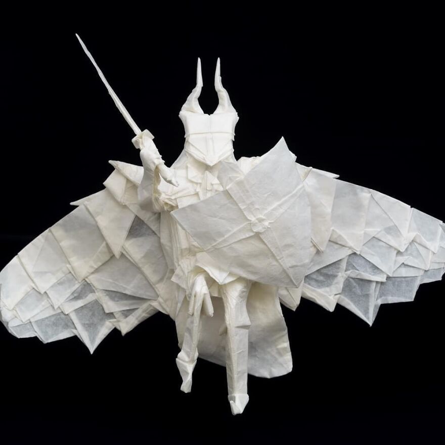 Artist Spent 3 Months Planning A Warrior Samurai That He Folded From A Single Sheet Of Paper (19 Pics)
