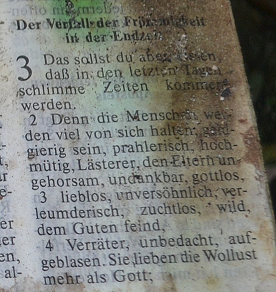 My Exploration Of A Clinic That Was Abandoned In 2002, From One Day To The Next