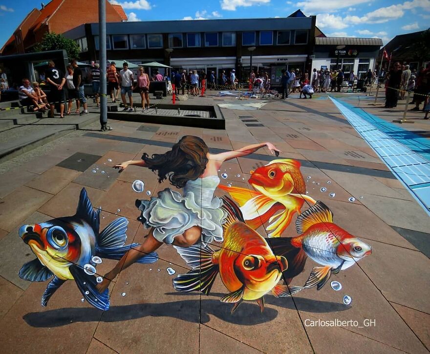 Anamorphic-Street-Art-3D-Optical-Illusions-Carlos-Alberto-Gh