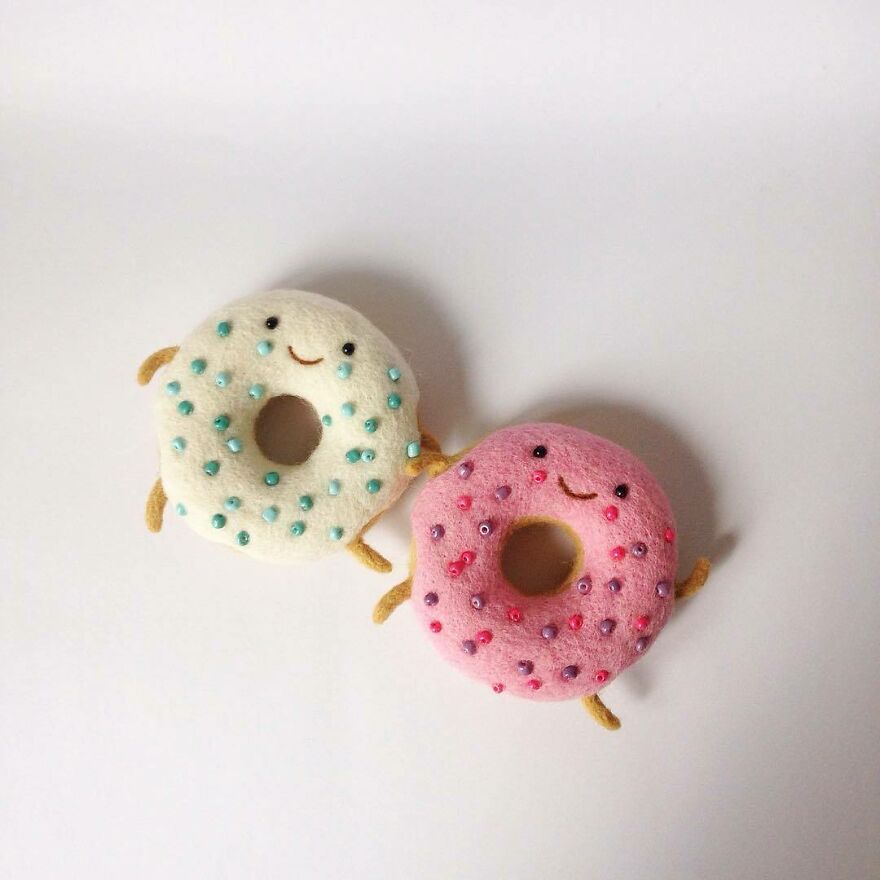 This Ukrainian Artist Creates Wool Sculptures So Adorable That You Will Fall In Love