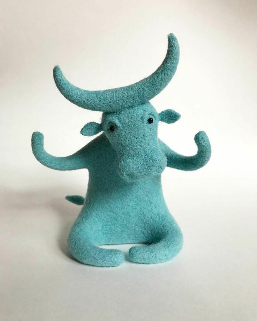 This Ukrainian Artist Creates Wool Sculptures So Adorable That You Will Fall In Love