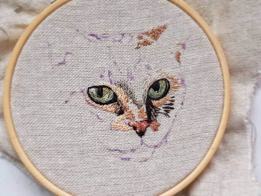 I Made My First Pet Embroidery Of Our Family Dog Who Passed Away For My Mom In 2018, Now I Make Them Professionally I Made My First Pet Embroidery Of Our Family Dog Who Passed Away For My Mom In 2018, Now I Make Them Professionally