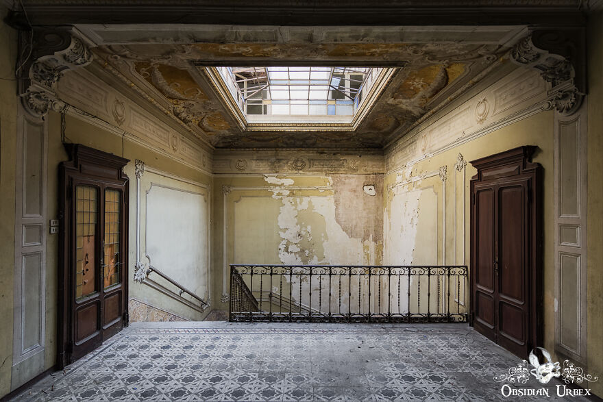 This Villa Was Built In The 19th Century. It Was Once The Residence Of A Local Businessman, The Owner Of A Large Cement Works