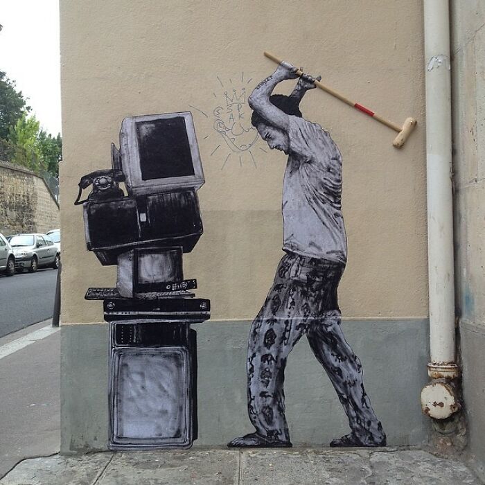 French Artist Brings Life To Buildings And Monotonous Objects On Parisian Streets With His Art