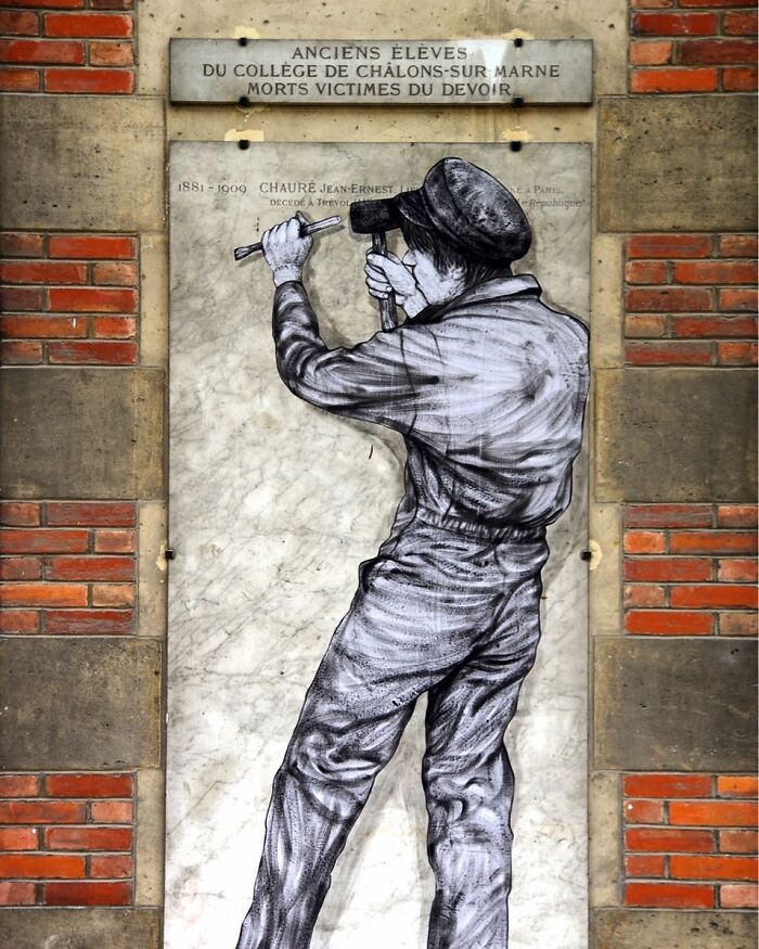 French Artist Brings Life To Buildings And Monotonous Objects On Parisian Streets With His Art