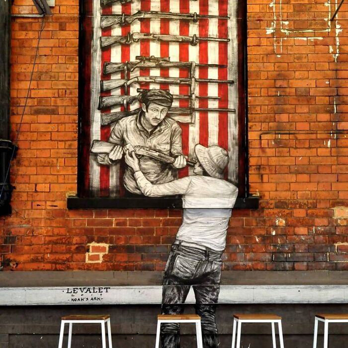 French Artist Brings Life To Buildings And Monotonous Objects On Parisian Streets With His Art