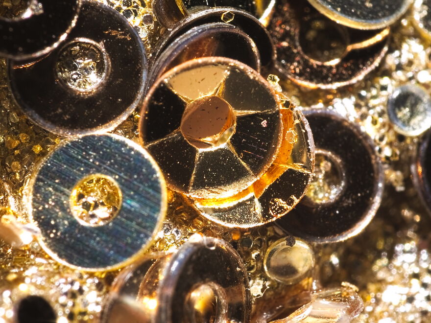 I Shot Macros Of Artifical Objects, And This 39 Pics Will Show A Mini-Universe Of Your Everyday Things