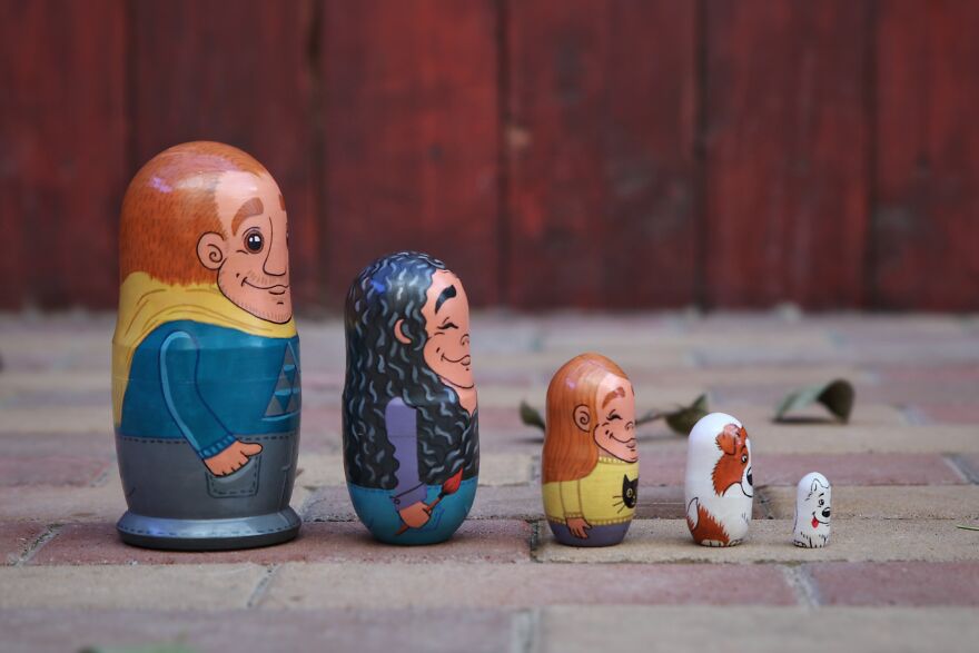 For This Holiday Season, I Created A Matryoshka Of My Family For This Holiday Season, I Created A Matryoshka Of My Family