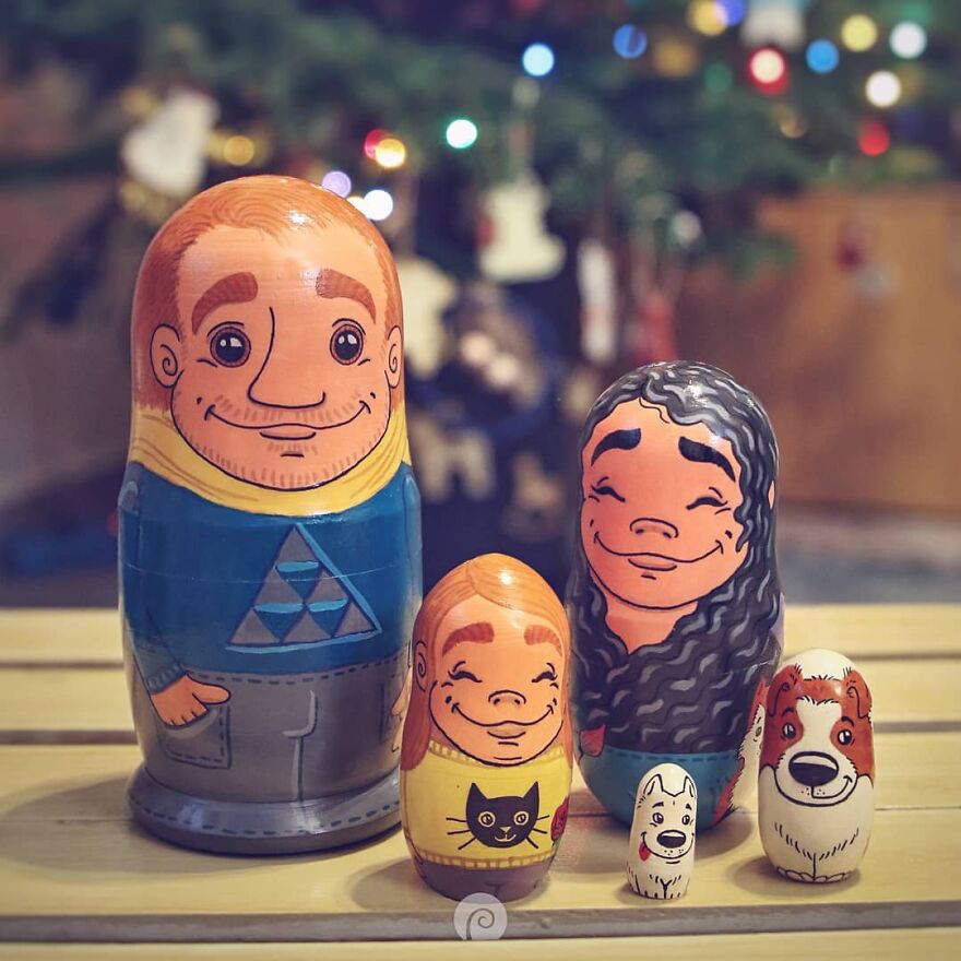 For This Holiday Season, I Created A Matryoshka Of My Family For This Holiday Season, I Created A Matryoshka Of My Family