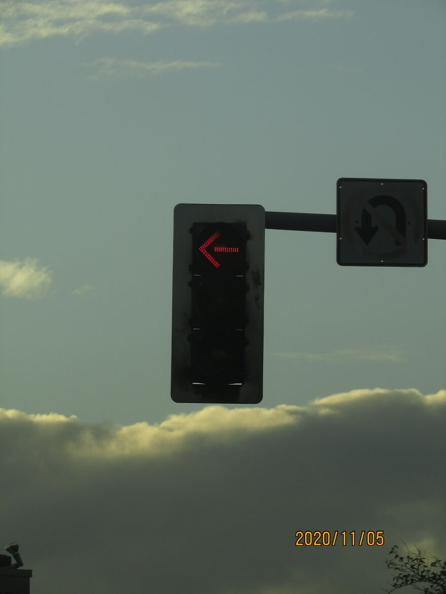 Stop The Car It's Red Light!