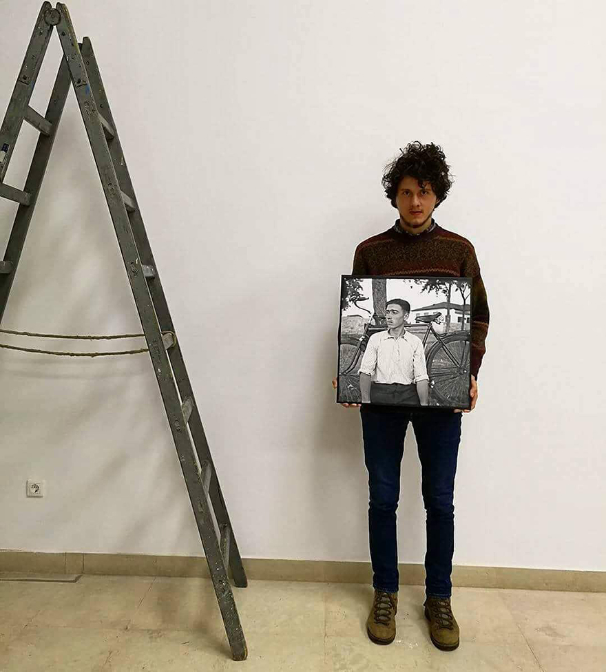 Person Sets Out To Find People From Photos That Were Taken 50 Years Ago, Finds 6 Of Them Person Sets Out To Find People From Photos That Were Taken 50 Years Ago, Finds 6 Of Them