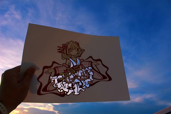 Japanese Artist Colors His Drawings With Real Landscapes