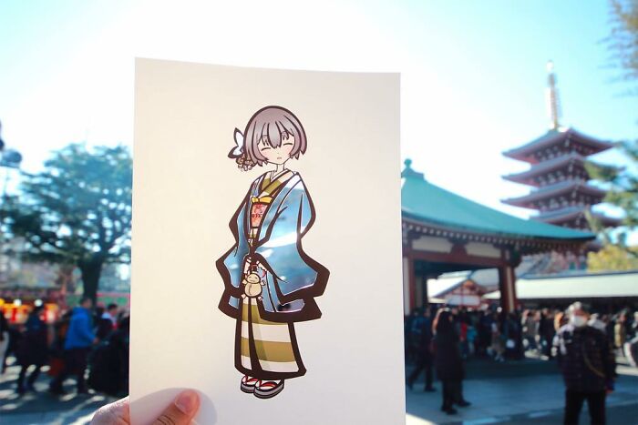 Japanese Artist Colors His Drawings With Real Landscapes
