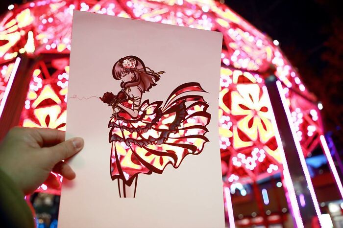 Japanese Artist Colors His Drawings With Real Landscapes