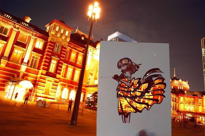 Japanese Artist Colors His Drawings With Real Landscapes