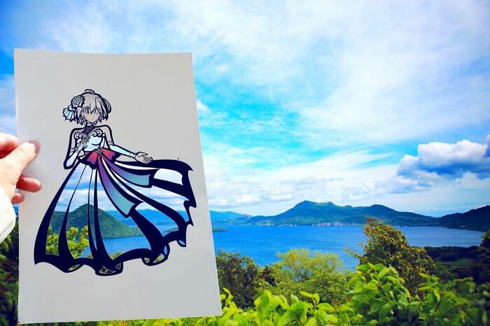 Japanese Artist Colors His Drawings With Real Landscapes