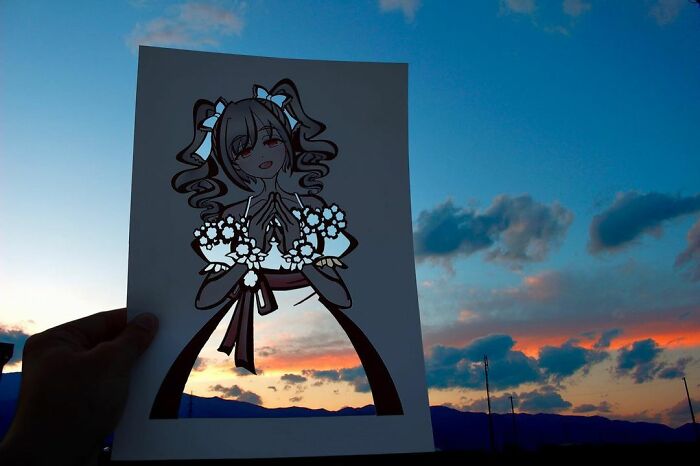 Japanese Artist Colors His Drawings With Real Landscapes