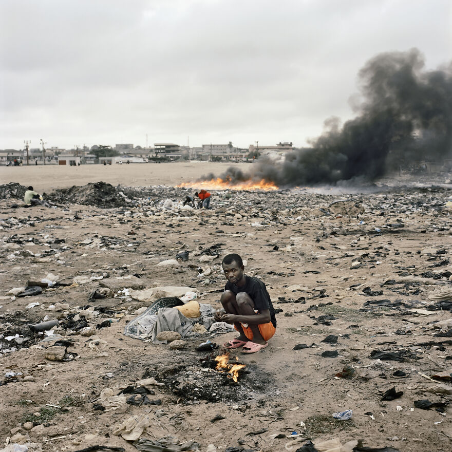 Issaku Moses, Agbogbloshie Market, Ghana, 2009, "Permanent Error"