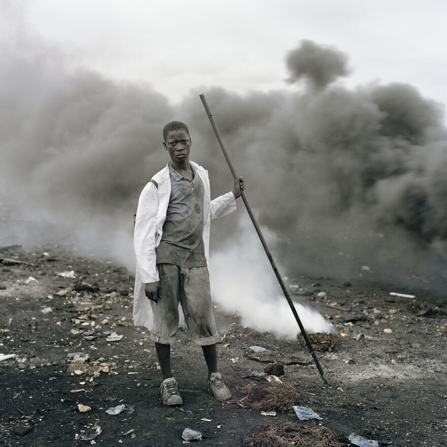 Abdulai Yahaya, Agbogbloshie Market, Accra, Ghana, 2010, "Permanent Error"
