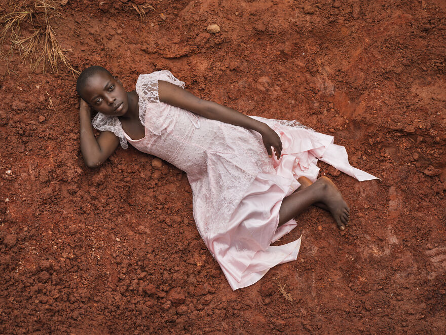 Rwanda, 2015, "1994"