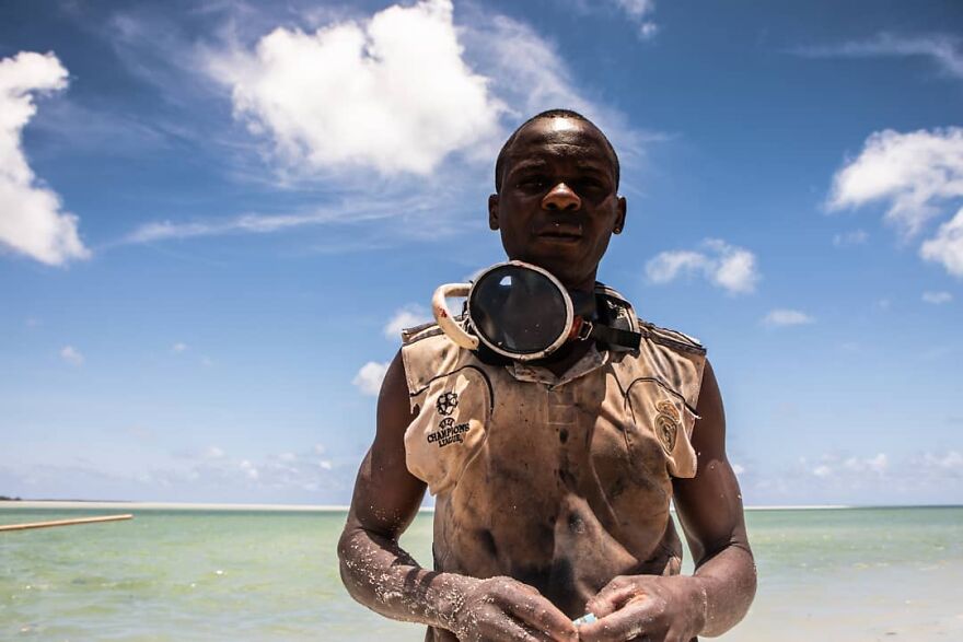 Photographer Shows The Reality Of Mozambique, People Who Do Not Know What Sadness Is