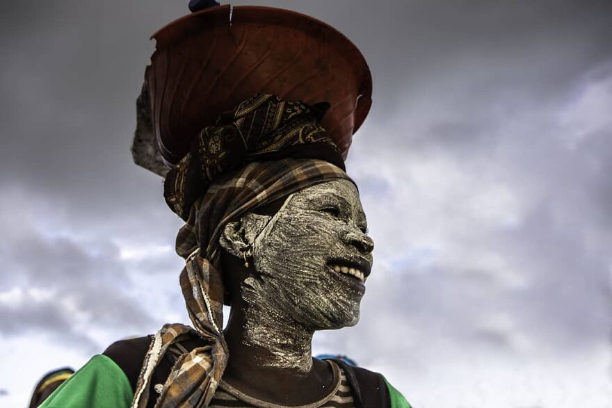 Photographer Shows The Reality Of Mozambique, People Who Do Not Know What Sadness Is