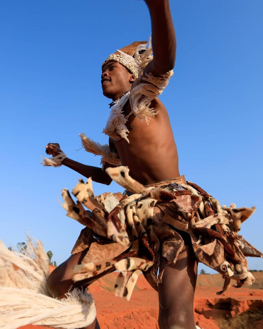 Photographer Shows The Reality Of Mozambique, People Who Do Not Know What Sadness Is