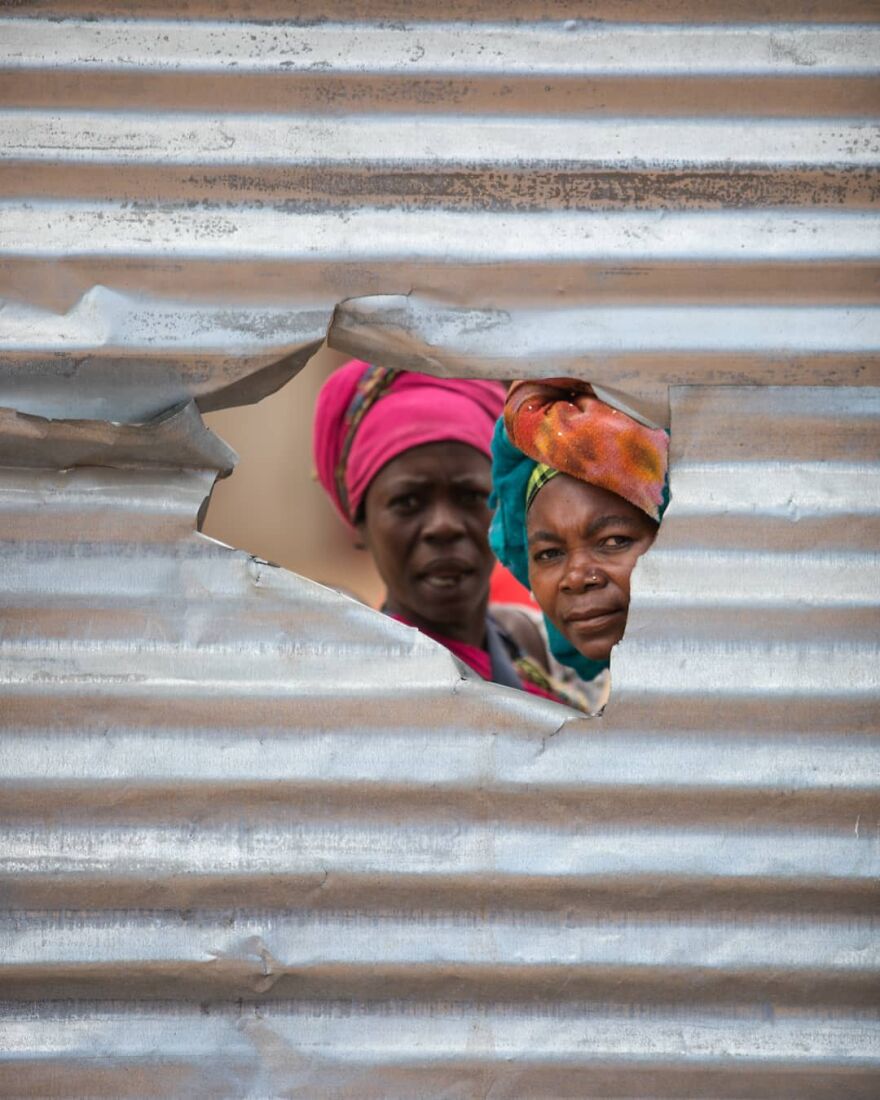 Photographer Shows The Reality Of Mozambique, People Who Do Not Know What Sadness Is