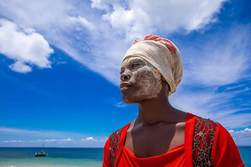 Photographer Shows The Reality Of Mozambique, People Who Do Not Know What Sadness Is