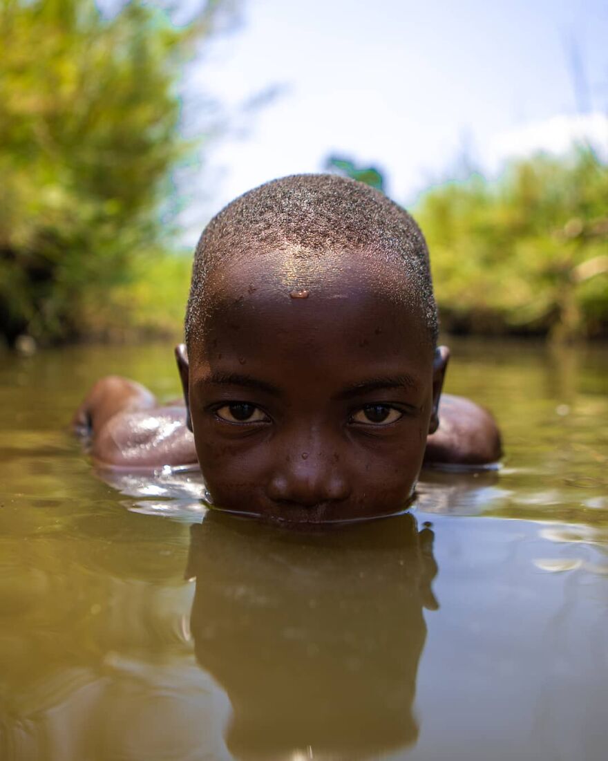 Photographer Shows The Reality Of Mozambique, People Who Do Not Know What Sadness Is