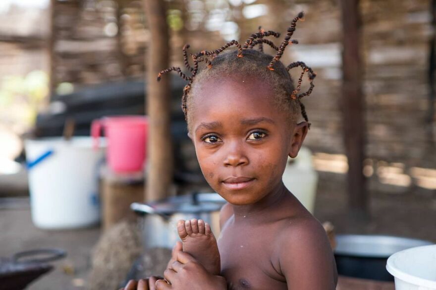 Photographer Shows The Reality Of Mozambique, People Who Do Not Know What Sadness Is