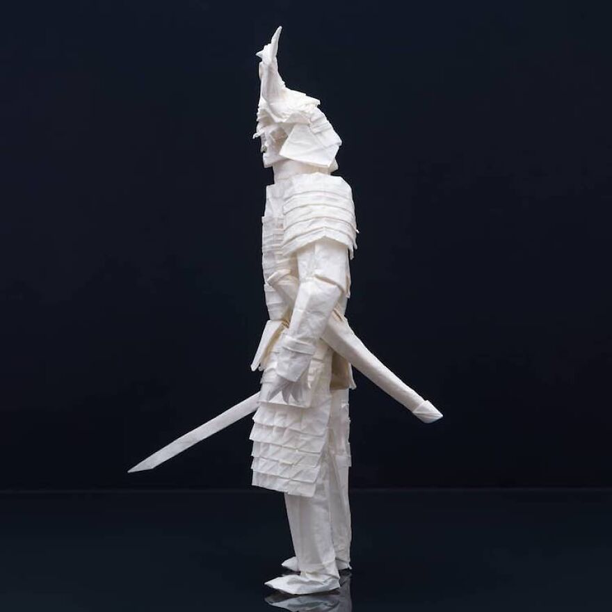 Artist Spent 3 Months Planning A Warrior Samurai That He Folded From A Single Sheet Of Paper (19 Pics)