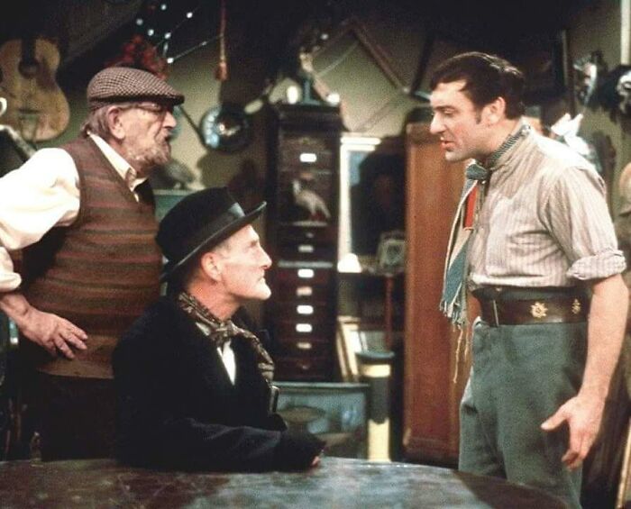 Son Puts His Father In Historical And Film Images And The Result Is Better Than The Original