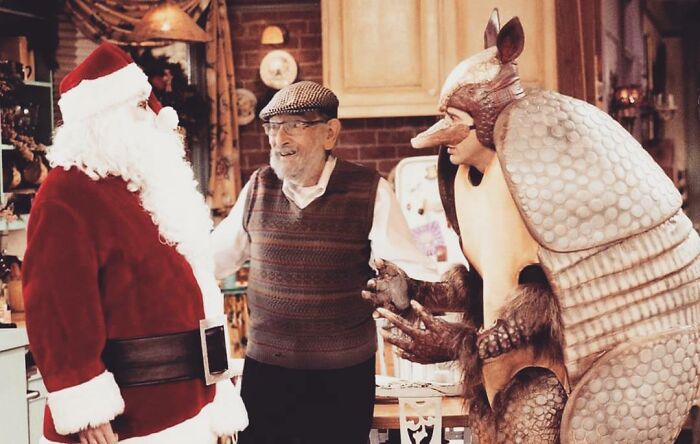 Son Puts His Father In Historical And Film Images And The Result Is Better Than The Original