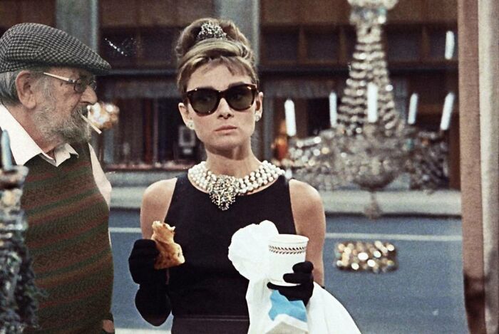 Son Puts His Father In Historical And Film Images And The Result Is Better Than The Original