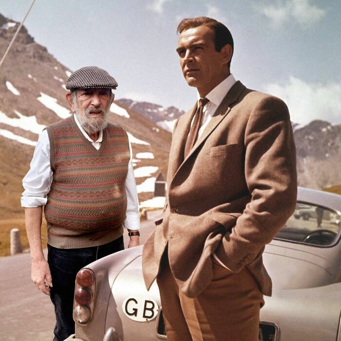 Son Puts His Father In Historical And Film Images And The Result Is Better Than The Original