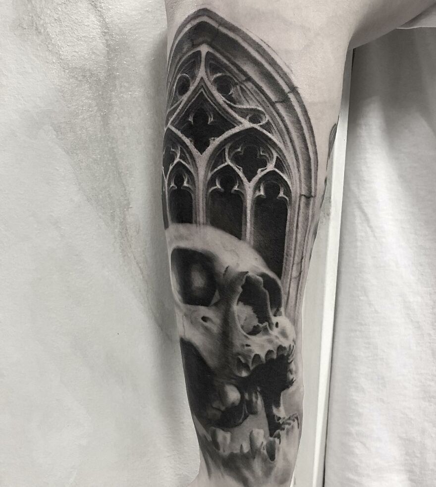 The Tattoo Artist Makes Hyper-Realistic Tattoos That Look More Like They Were Printed On The Skin