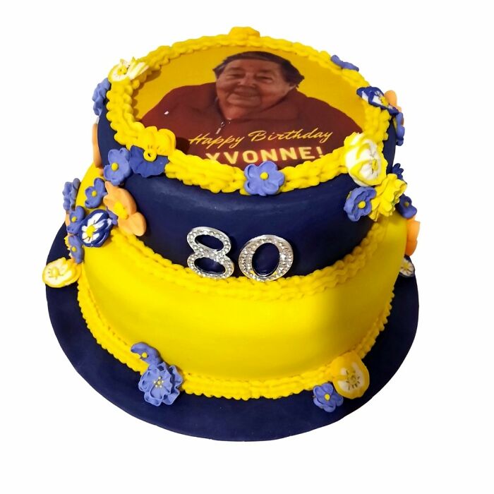 80th Birthday Cake For Mil - 2kgs Of Dried Fruit, 1kg Fresh Oranges, 2 Blocks Of Dark Chocolate, 2 Cups Of Aged Rum...pow!