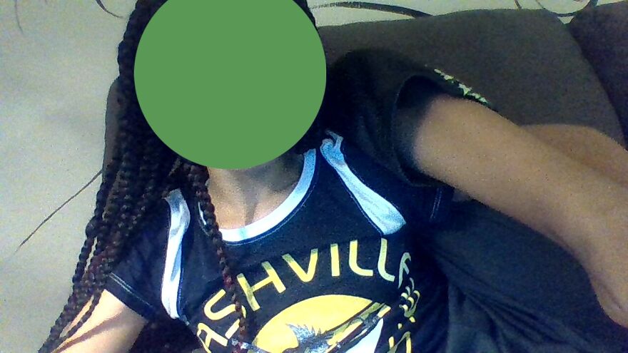 At First I Thought This Was Sorta Normal, Turns Out It' Not! I Can Crack Every Joint In My Body! I Can Also Sit Comfortably Like This (Yes, That's My Leg Slumped Over My Shoulder)