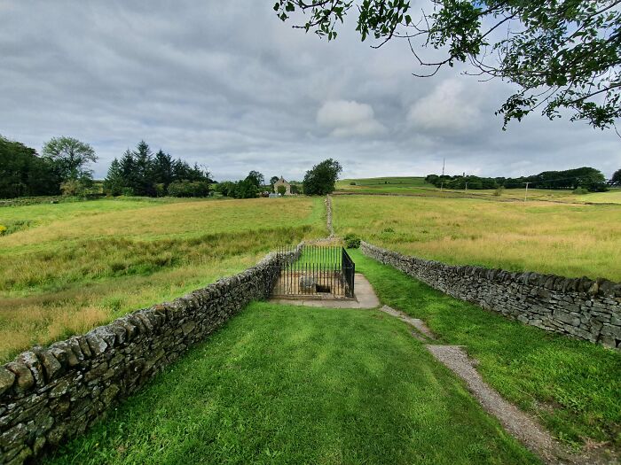How This English Village Dealt With An Outbreak Of The Plague In 1665 Fascinates Internet Users, Holds Many Lessons For Us Today
