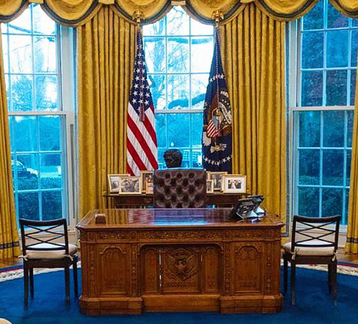 18 Pictures That Show The Differences Between Biden's And Trump's Oval Office 18 Pictures That Show The Differences Between Biden's And Trump's Oval Office