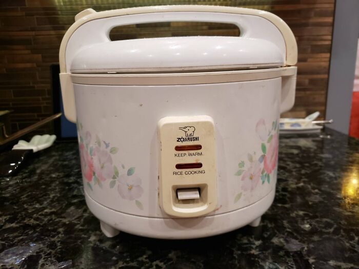 Zojirushi Rice Maker. Just Had Our 25th Anniversary, And This Wedding Present Is Going Strong... Use It 2-3x/Week!