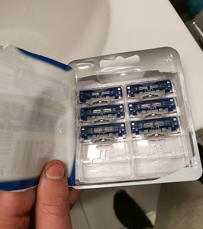 Brand New Pack Of Razors