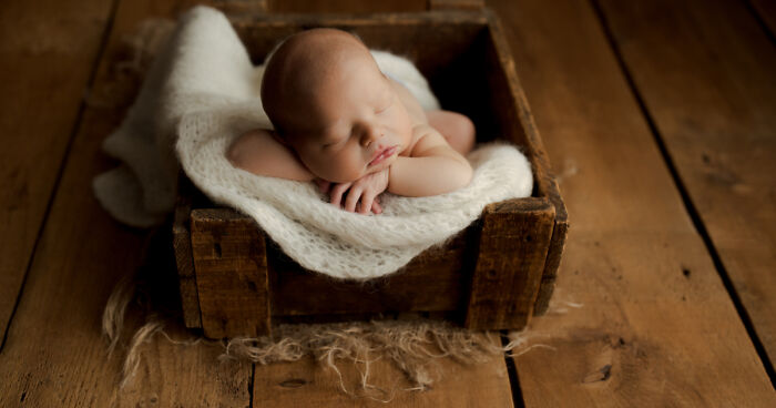Newborn Babies In My Chicagoland Photo Studio (10 Pics)