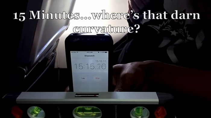 Conspiracy Theorist 'Proves' The Earth Is Flat With A Spirit Level On A Plane, And The 'Evidence' Is Making People Facepalm Conspiracy Theorist 'Proves' The Earth Is Flat With A Spirit Level On A Plane, And The 'Evidence' Is Making People Facepalm