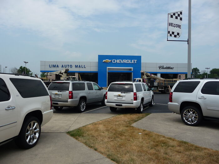 Person Asks Non-Americans To Share "Scams" That Americans Think Are Normal, And Here Are 39 Of Their Replies