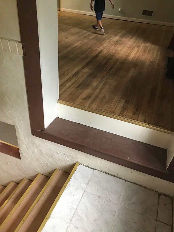 If You Walk On The Right You Fall Down A Staircase