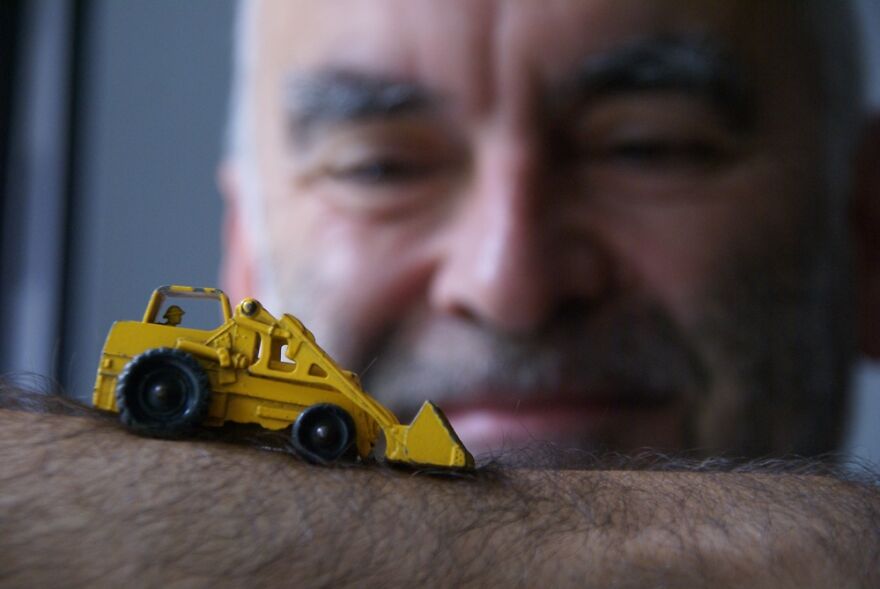 I Photograph Childhood Memories (15 Pics)