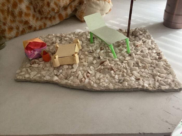 I Made This Beach Craft At The Beginning Of Quarantine. I Found The ‘Sand’ While Walking