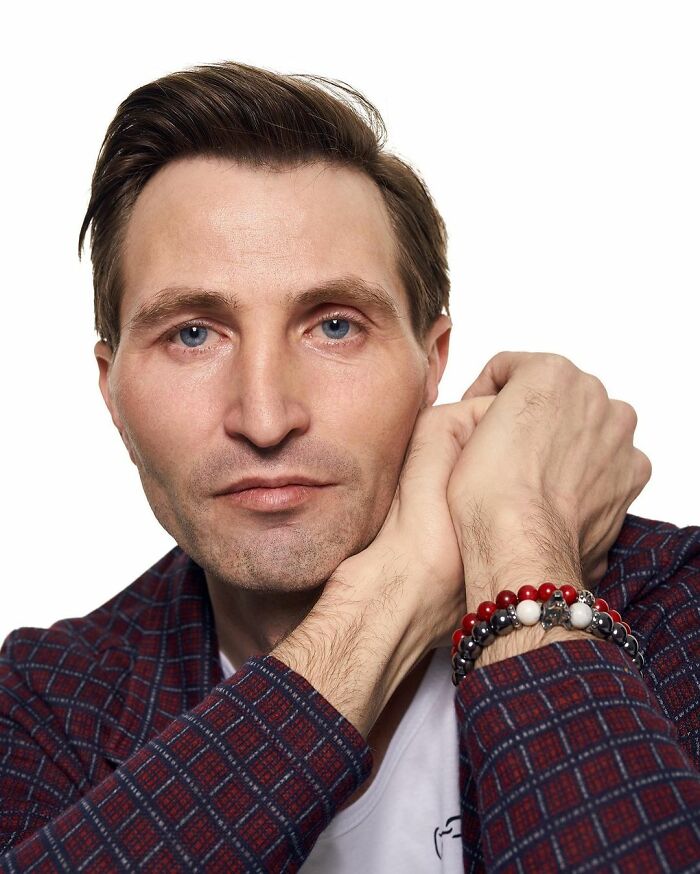 This Yard Keeper's Life Turns Upside Down After This Photographer Does A Shoot With Him